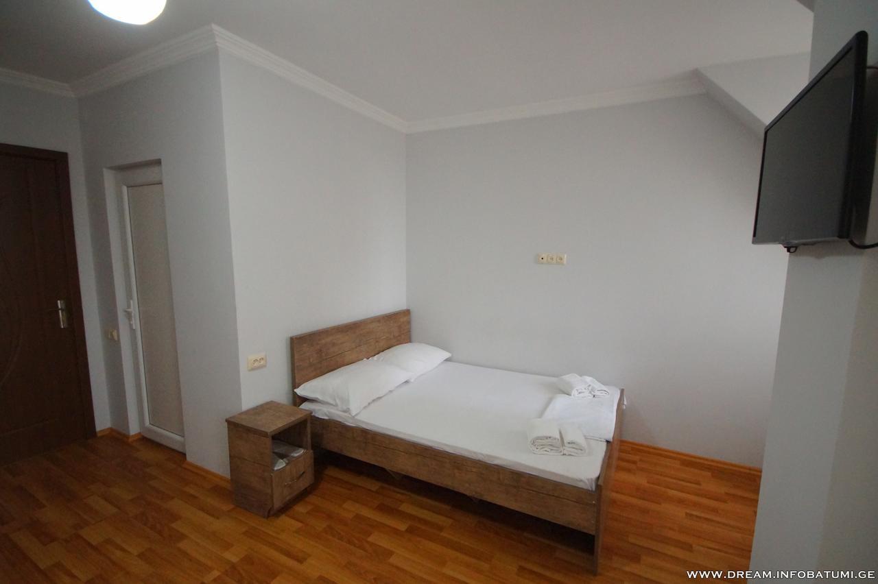 באטומי Dream Hotel מראה חיצוני תמונה